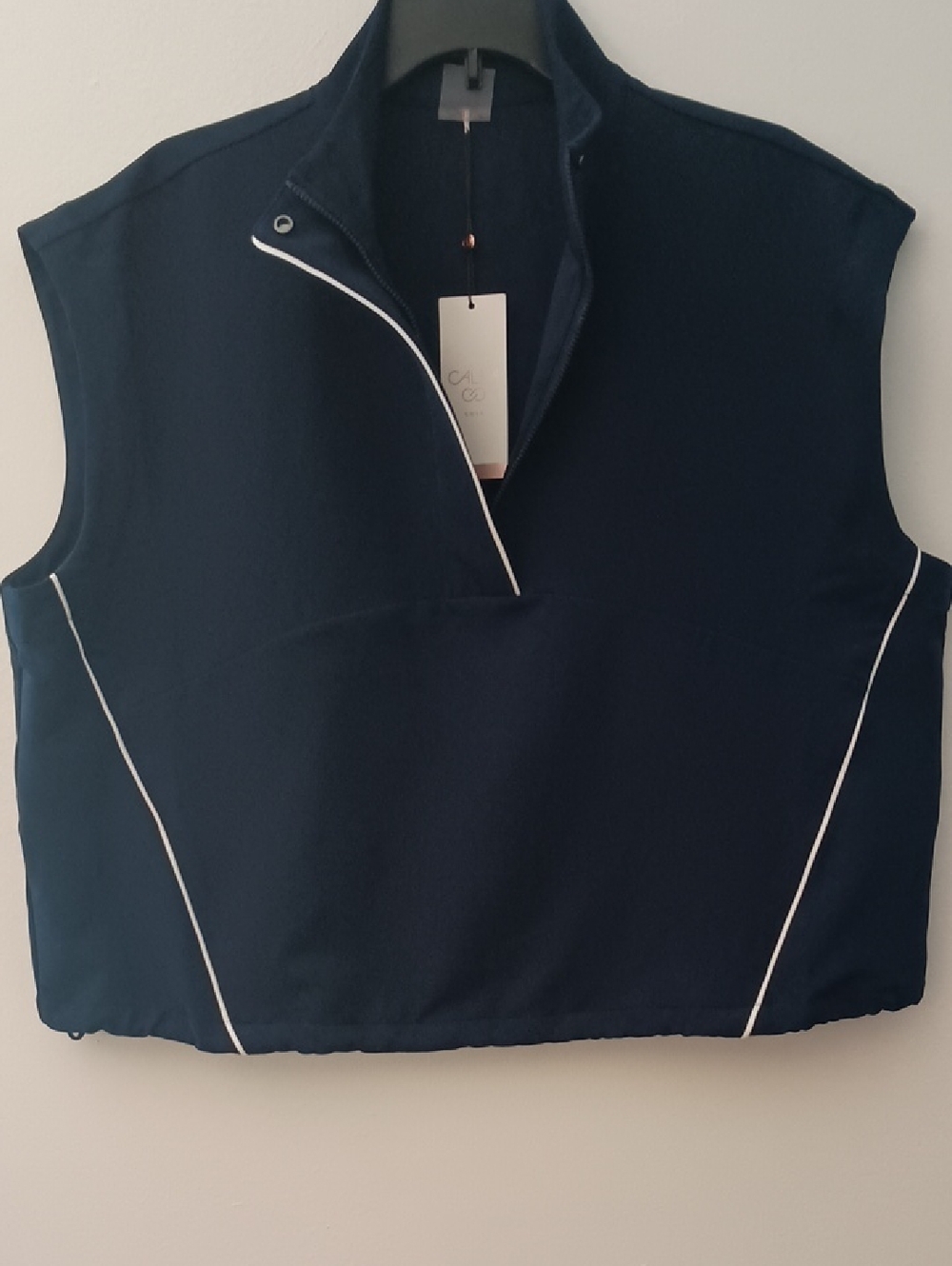 CALIA by Carrie Underwood Navy Sleeveless Zip-Front Golf Tank with White Piping